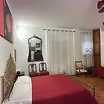بيت ضيافة Casa Del Corso شينيسي