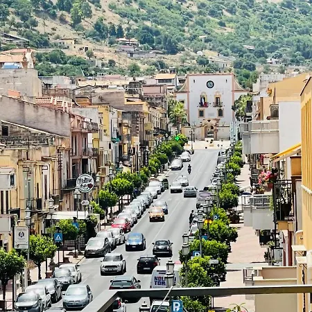 Casa Del Corso Чинизи